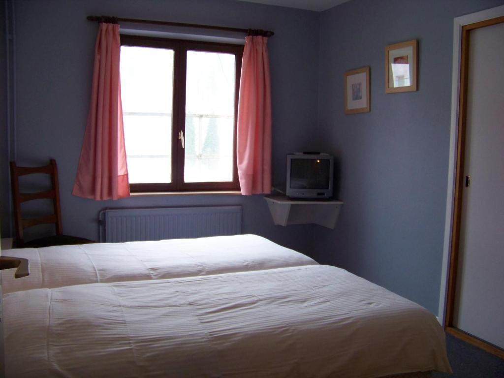Auberge Le Vieux Moulin Bouillon Δωμάτιο φωτογραφία